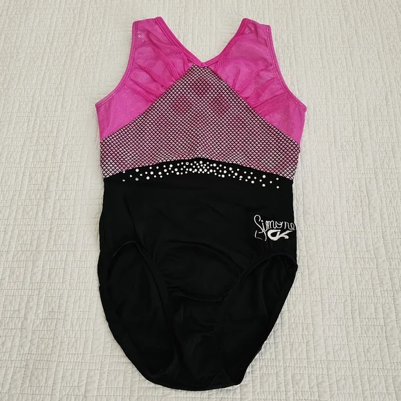 GK Elite Simone Biles Leotard and Short - Picture 2 of 16